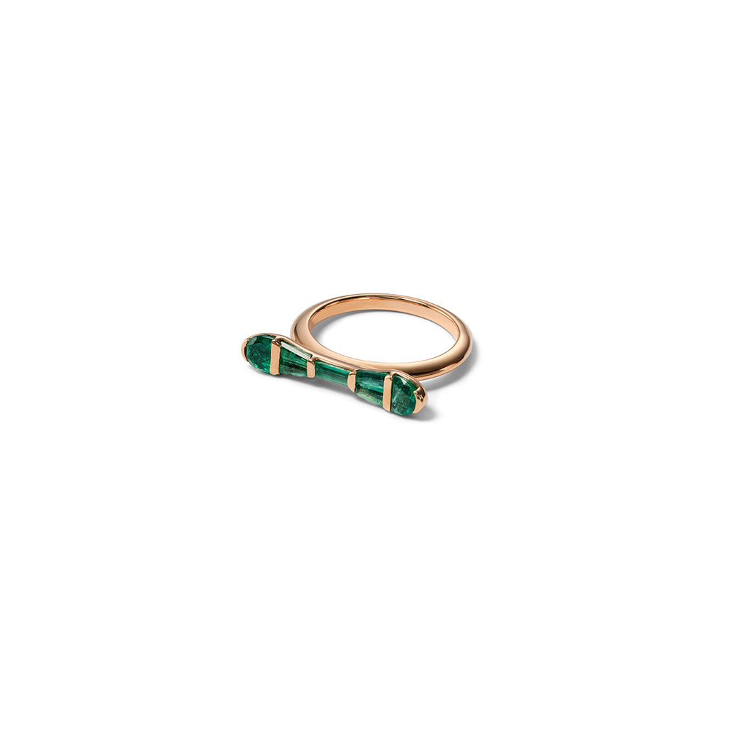 Baton Ring - Emerald