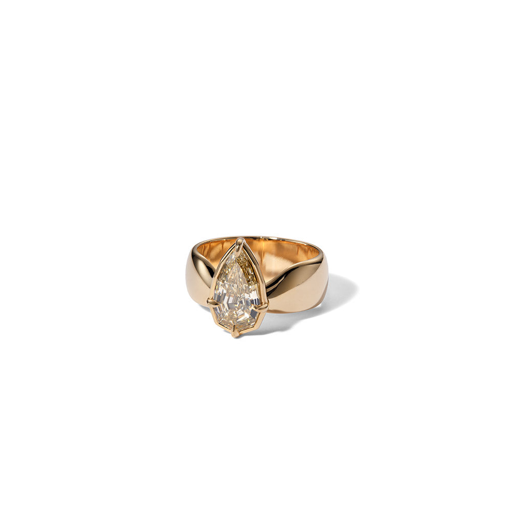 Crimped Pear Diamond Ring