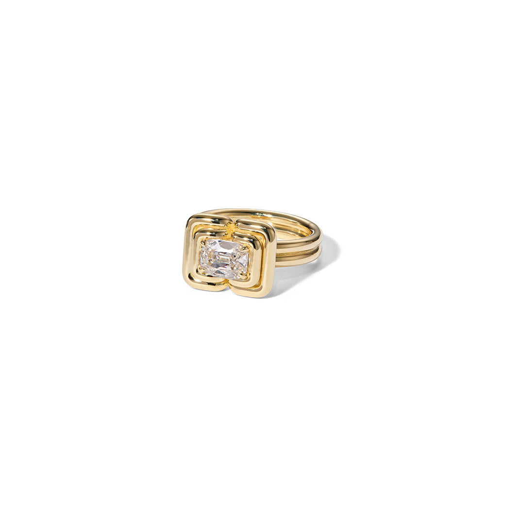 Double Buttress Diamond Ring
