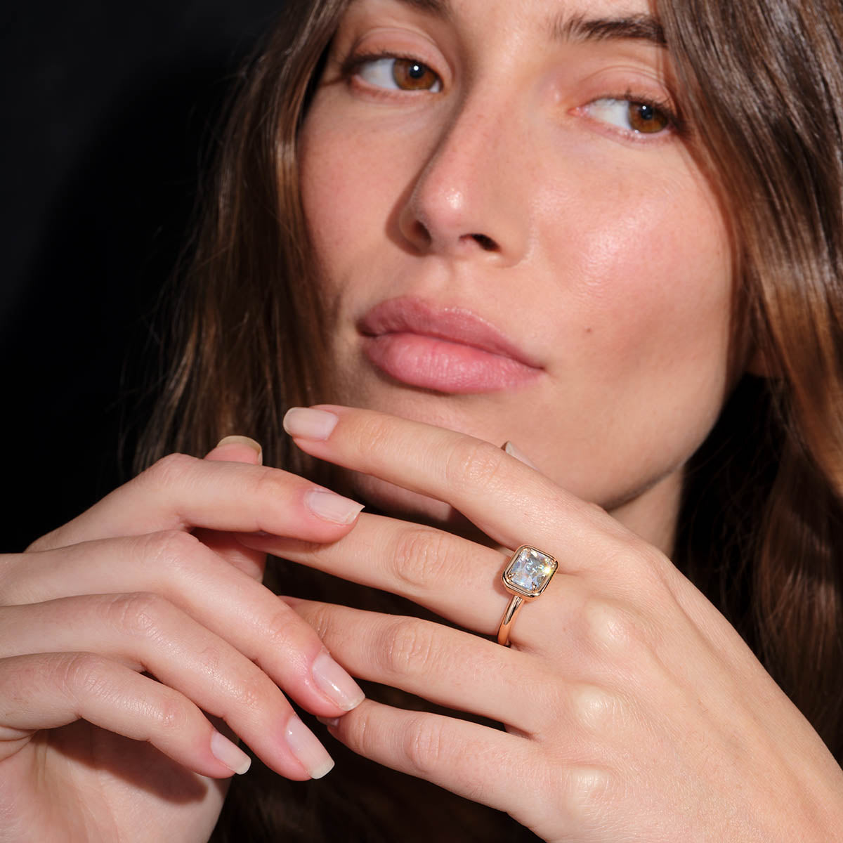 East West Sleeping Solitaire - Rainbow Moonstone