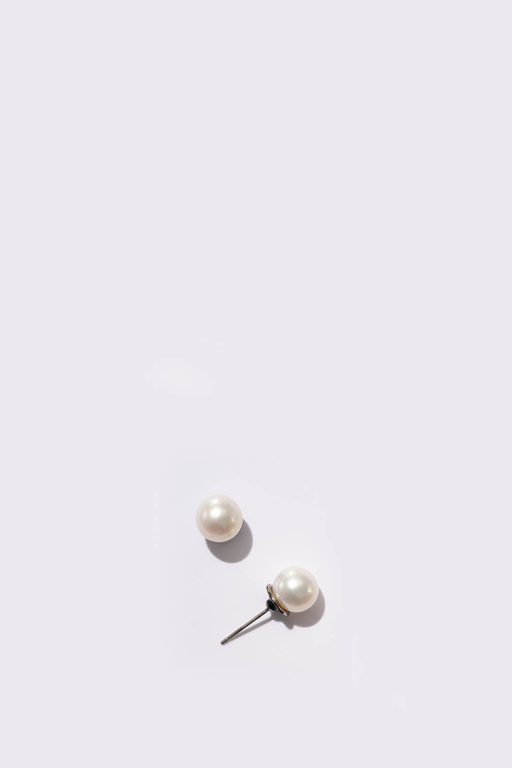 Small Push Pin Studs - 9 MM Pearls