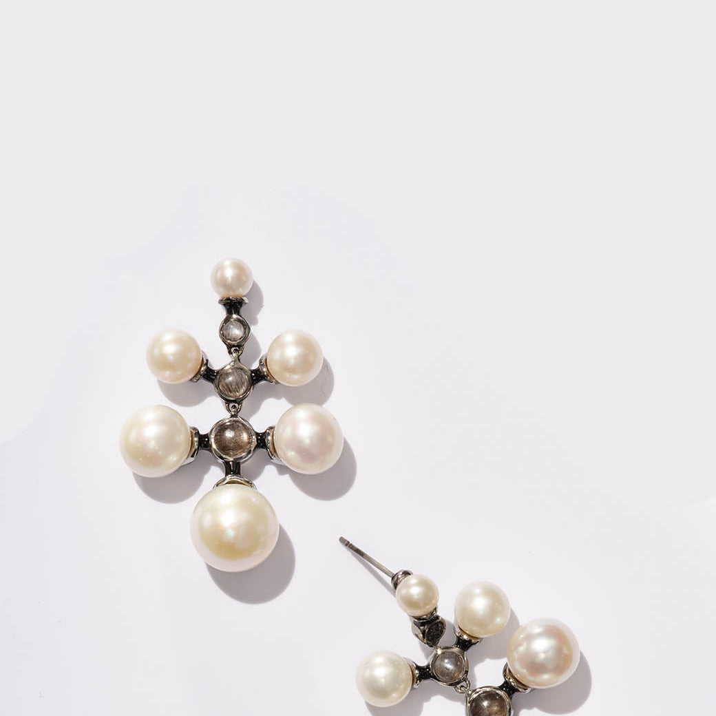 Radiant Earrings - Pearl