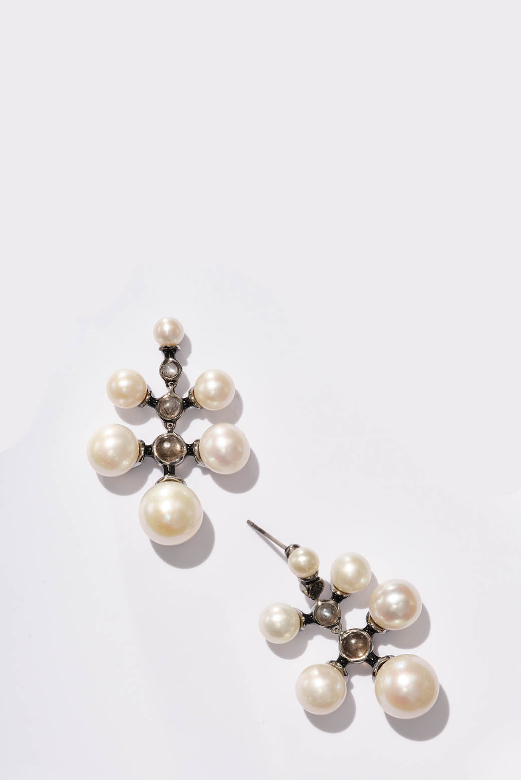 Radiant Earrings - Pearl