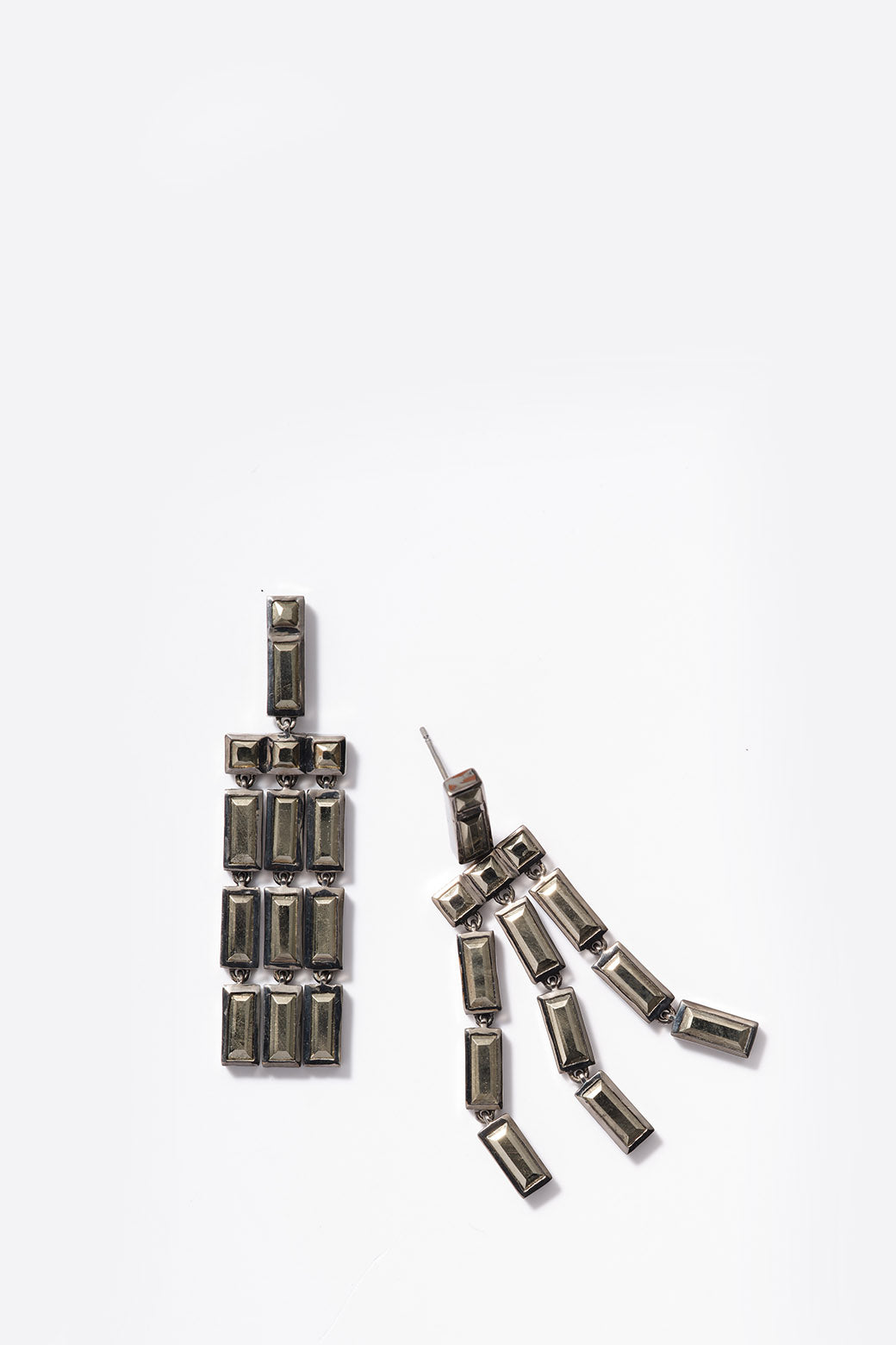 Paintbrush Fringe Earrings pyrite