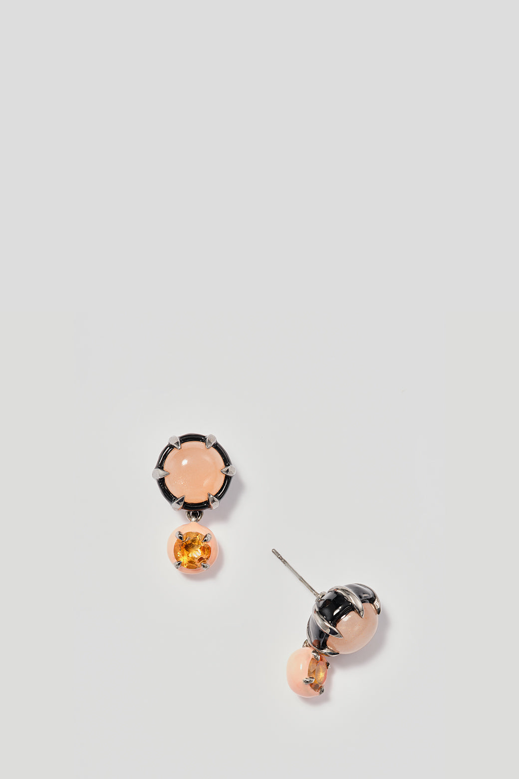 Spyglass Earrings - Peach Moonstone