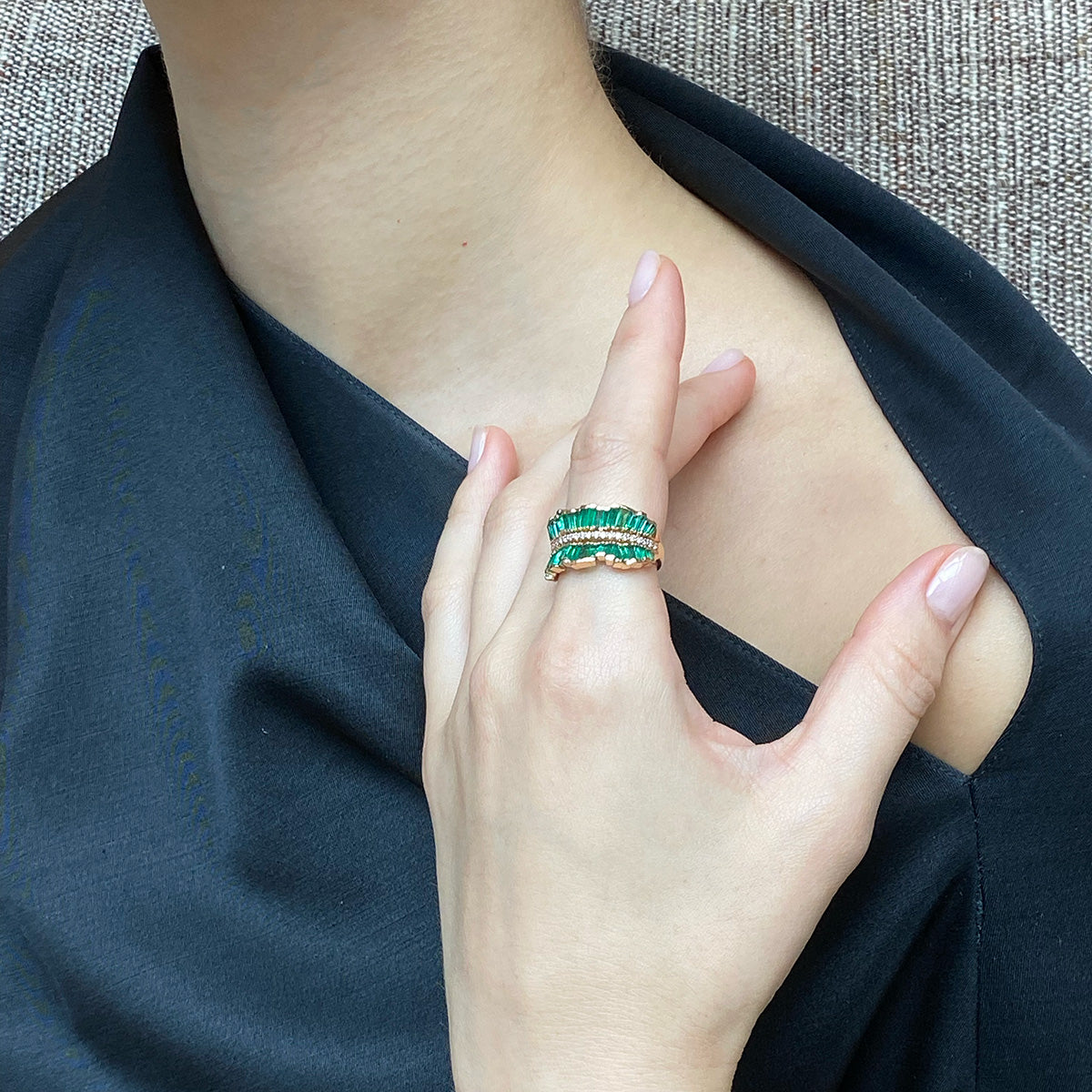 Double Ruched Ribbon Ring - Emerald