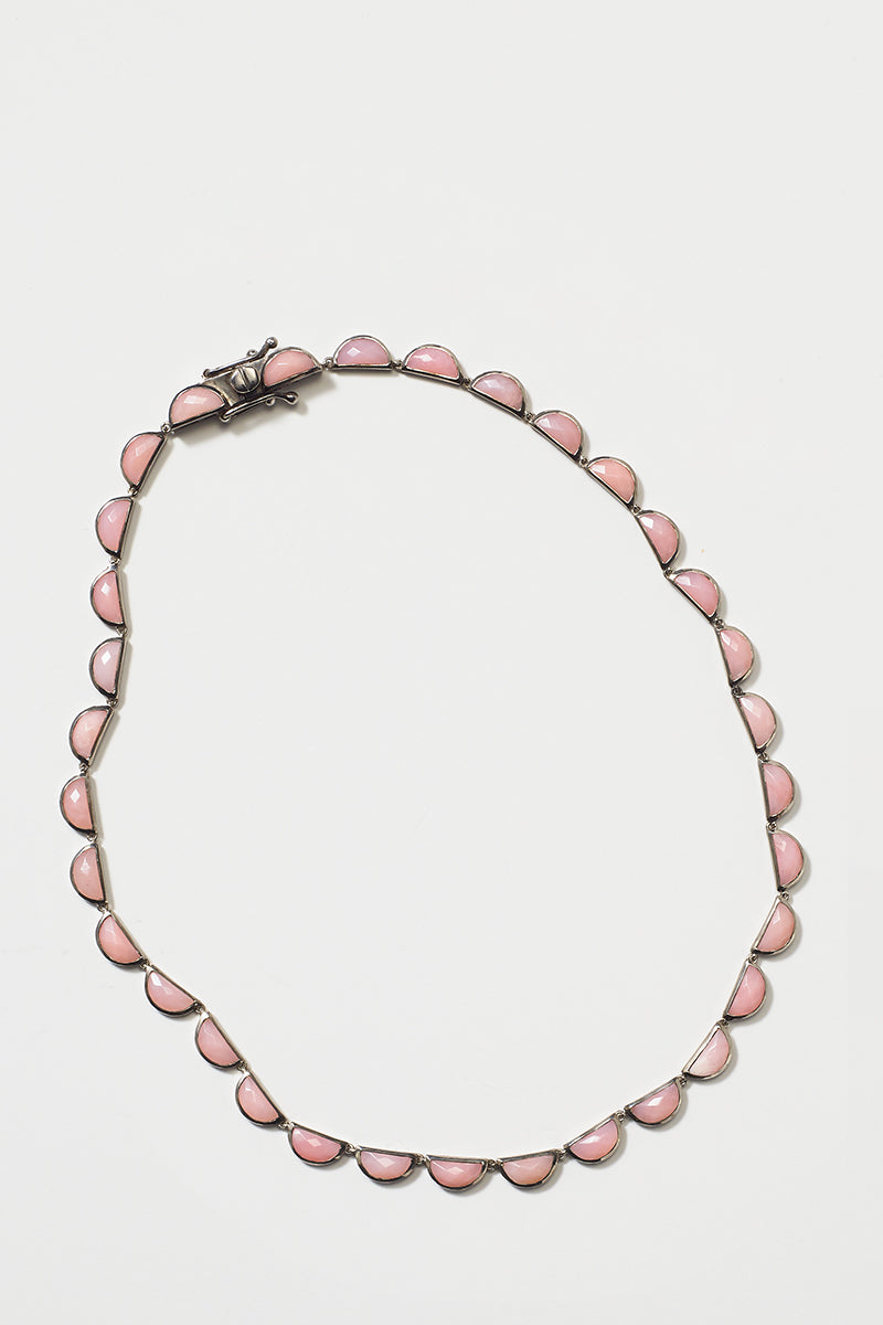 Large Scallop Rivière Necklace - Pink Opal